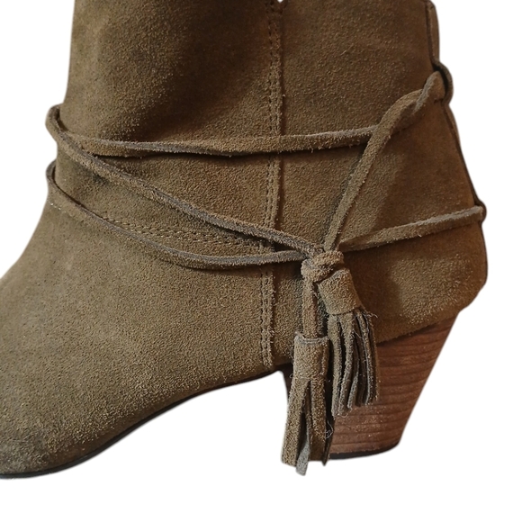 Chelsea Crew Genuine Suede Khaki/Olive Ankle Boots Women's Booties Size 10 - Picture 8 of 12